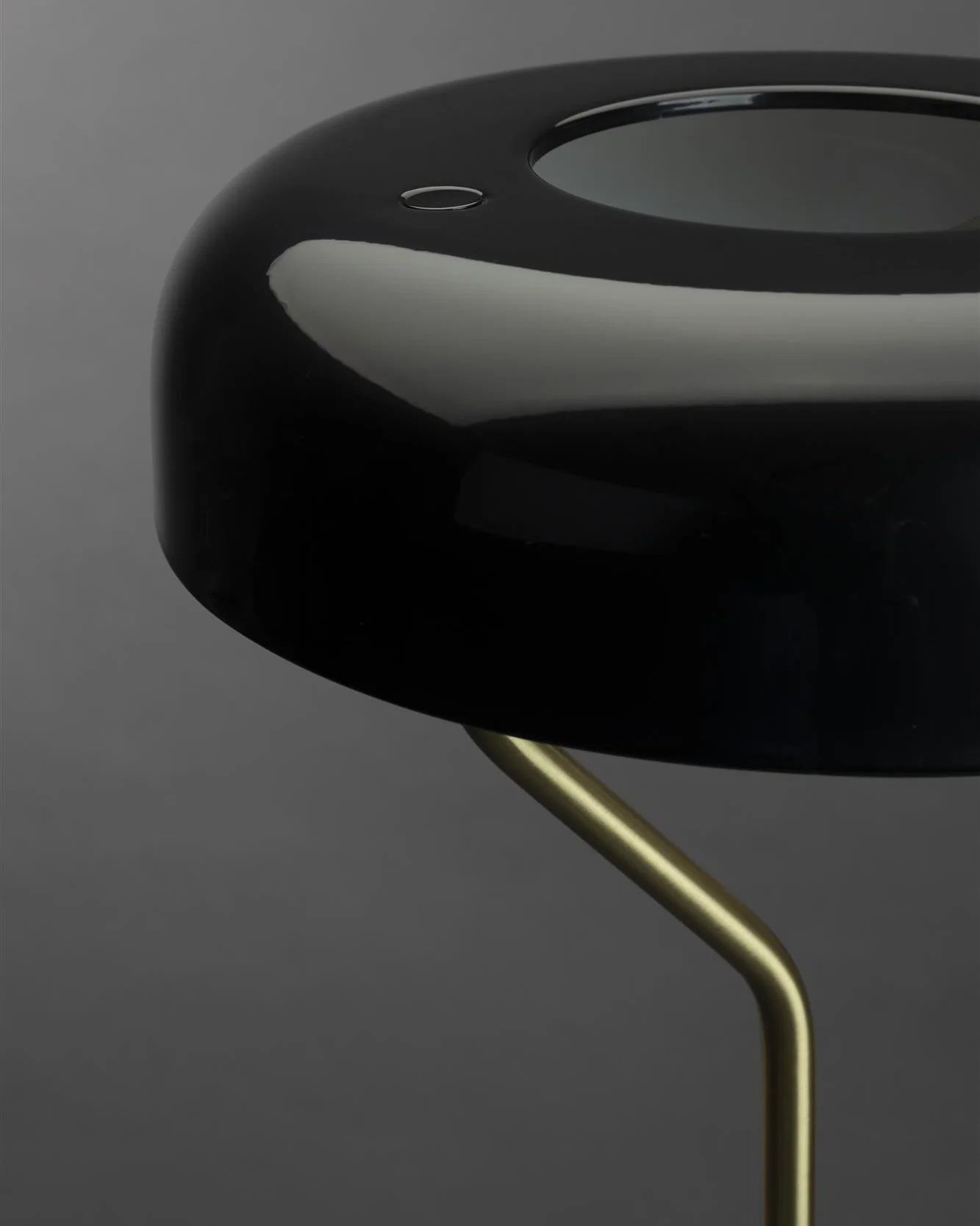 Floor Lamp Eclipse- Black - Image 3