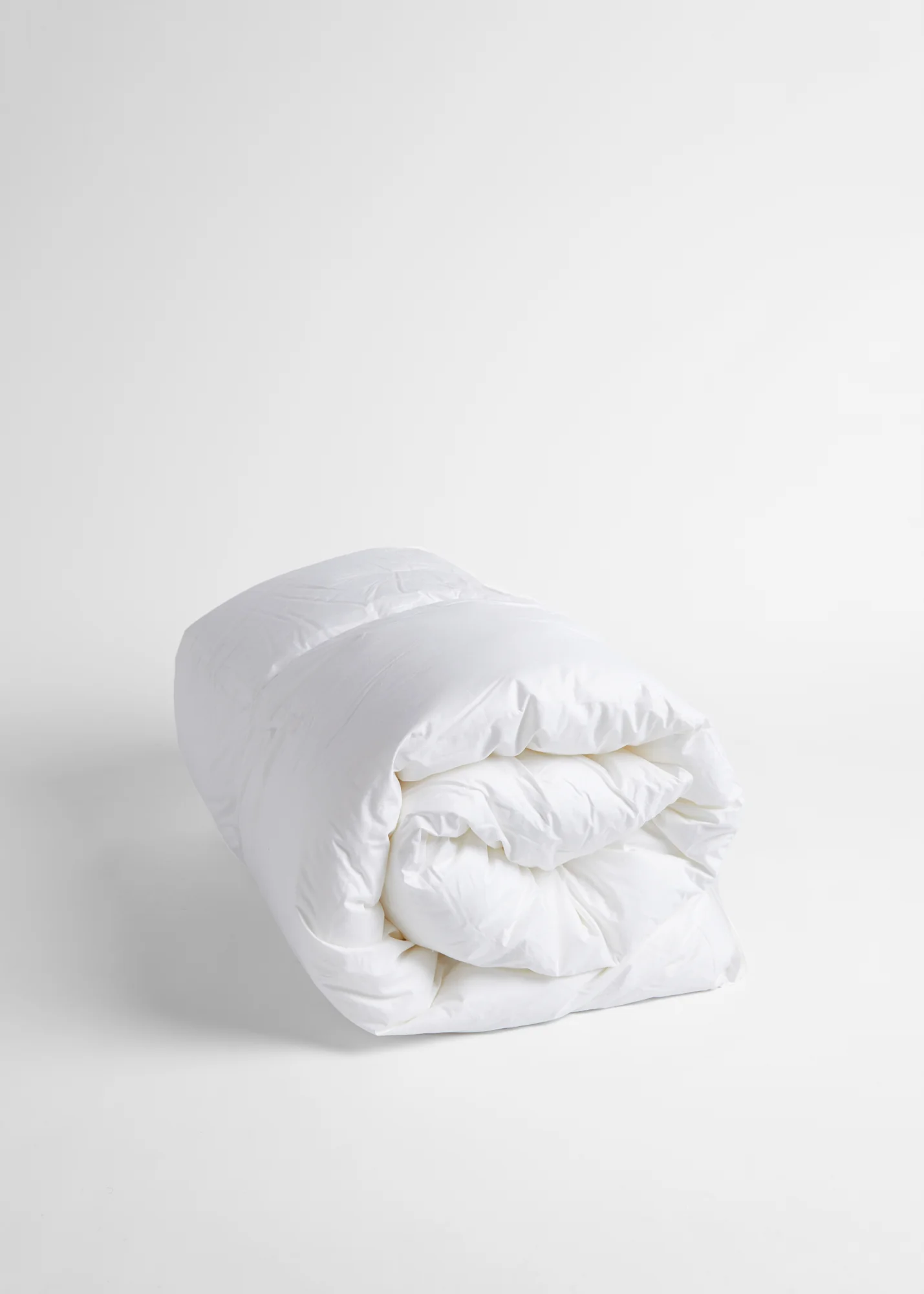 Foxford Cotton Microfibre Duvet – Superking 13.5 Tog - Image 2