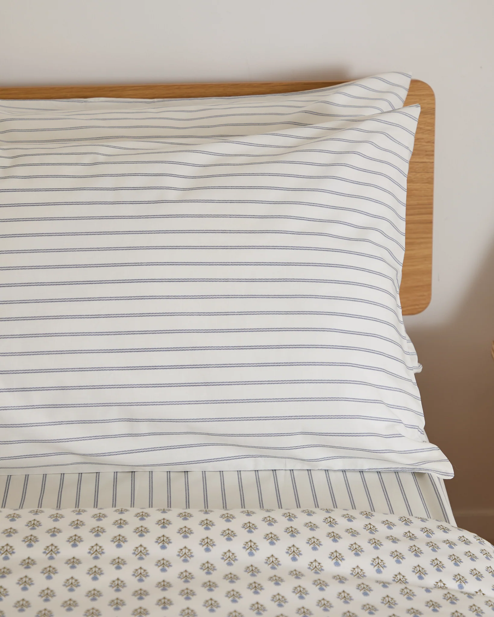 Foxford Emma Pinstripe Pillowcase Set