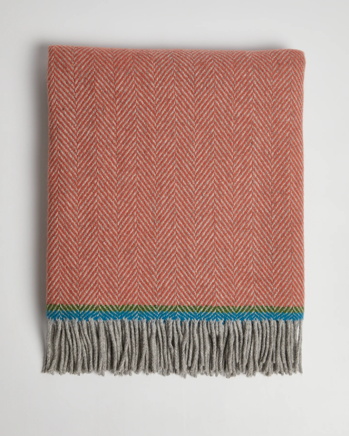 Foxford Shannon Cashmere and Lambswool Throw - Image 3