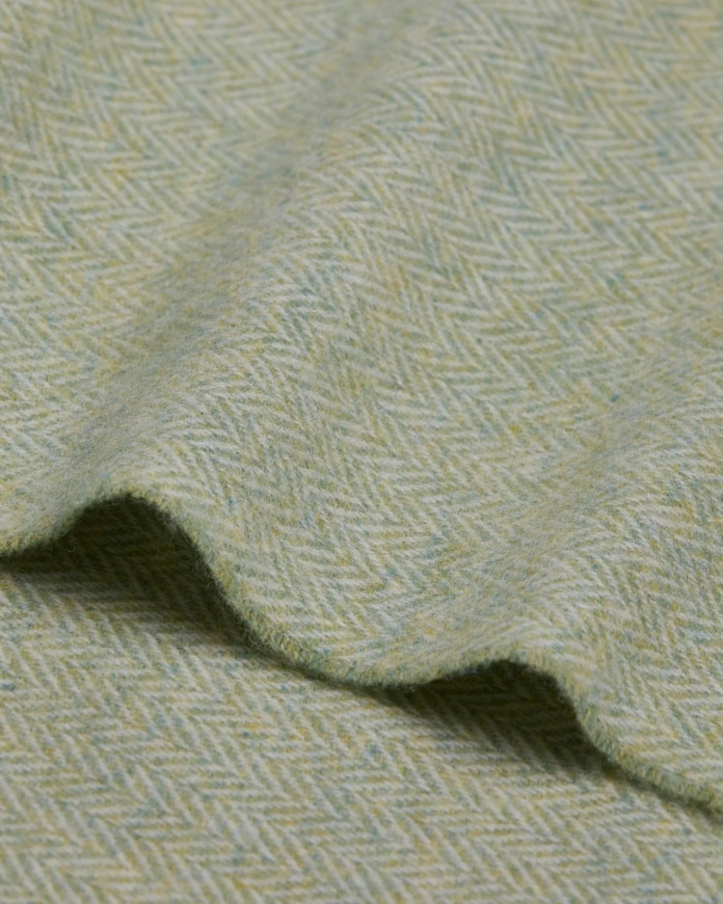 Foxford Silver & Lime Lambswool Scarf - Image 2