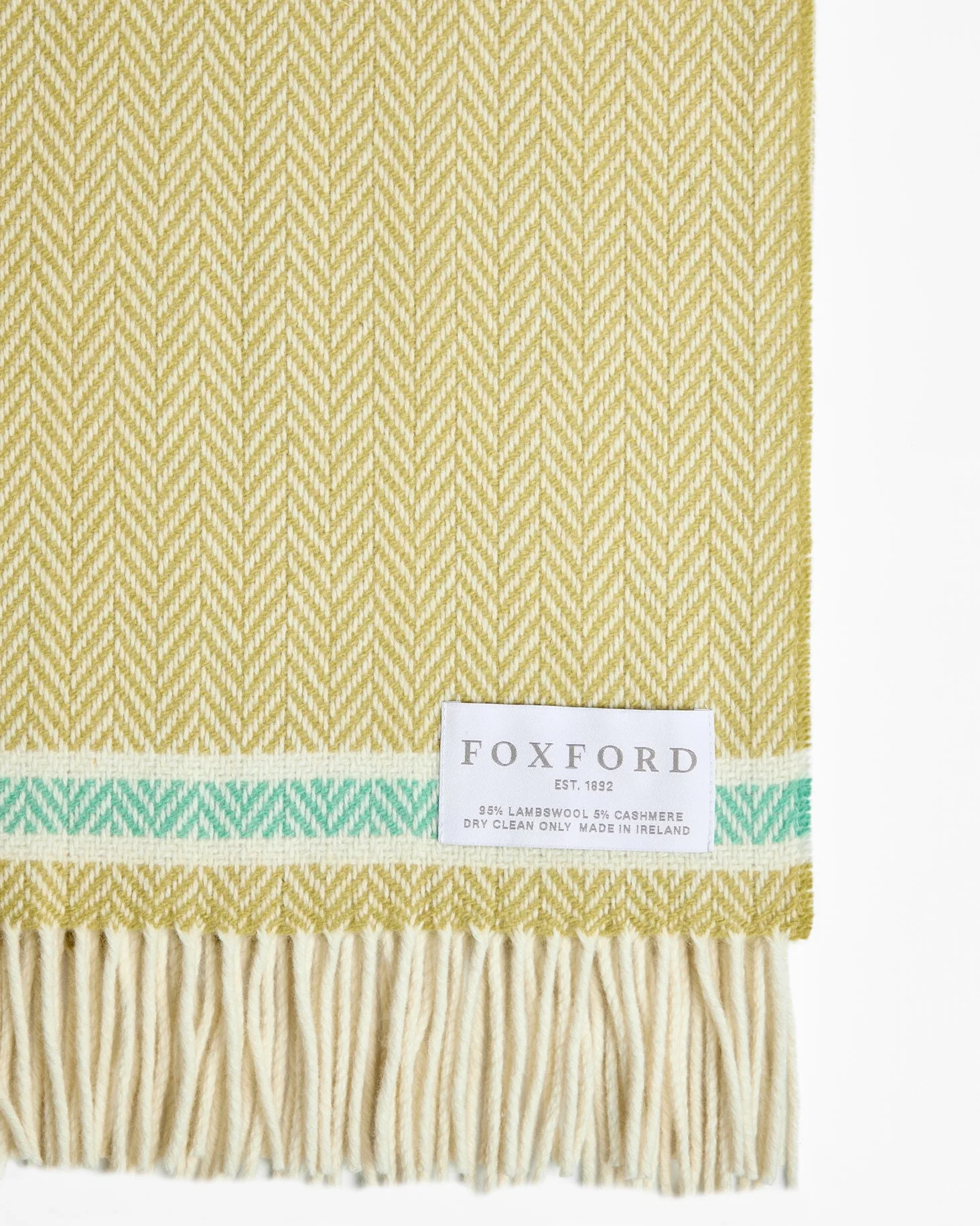 Foxford Silver Strand Cashmere and Lambswool Throw - Image 4