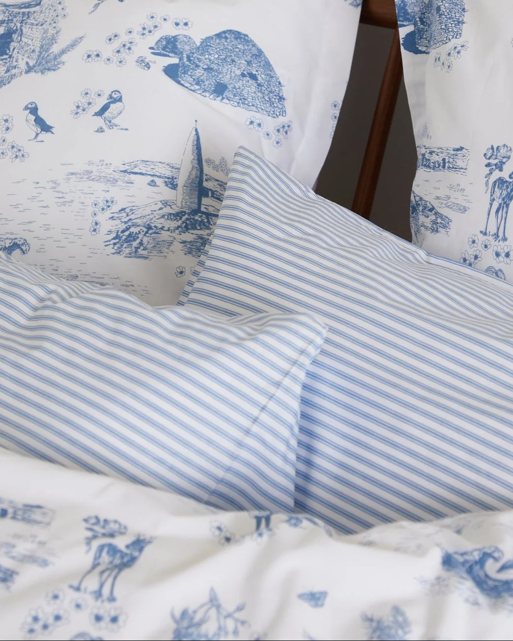 Foxford Wild Atlantic Stripe Pillowcase Set - Image 3