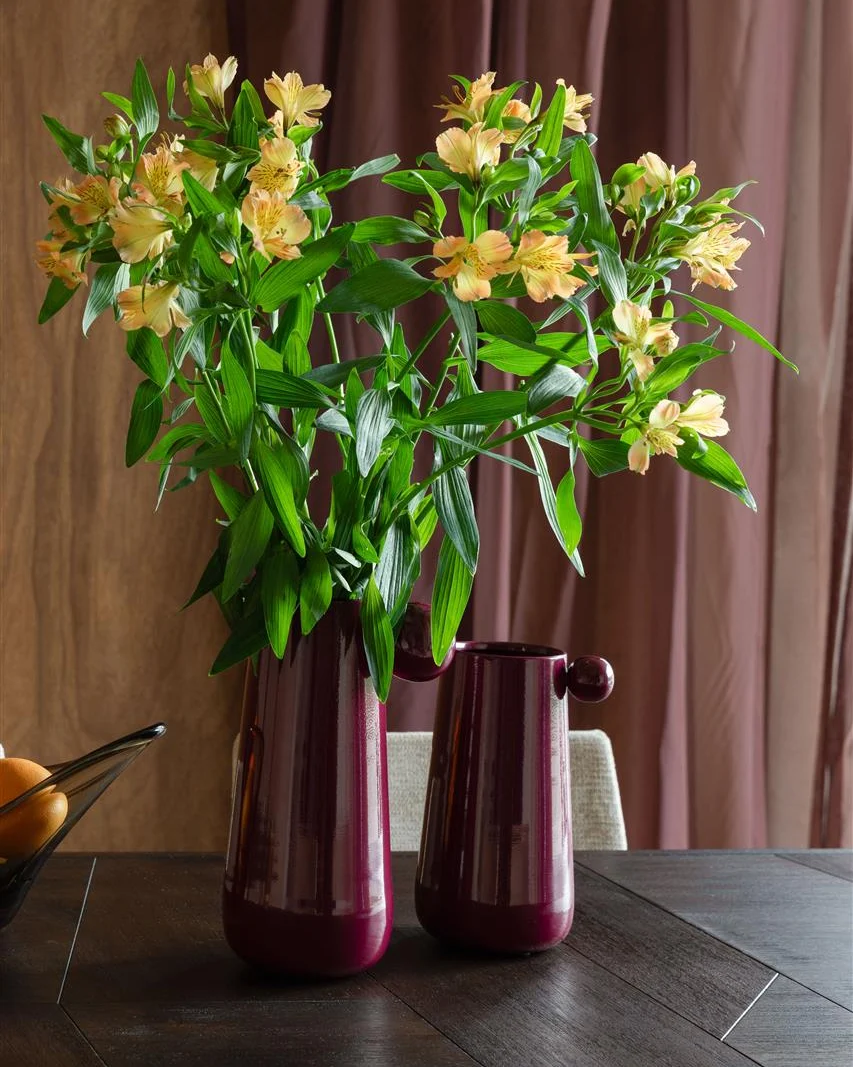 Medium Dot Vase - Red Bordeaux - Image 3
