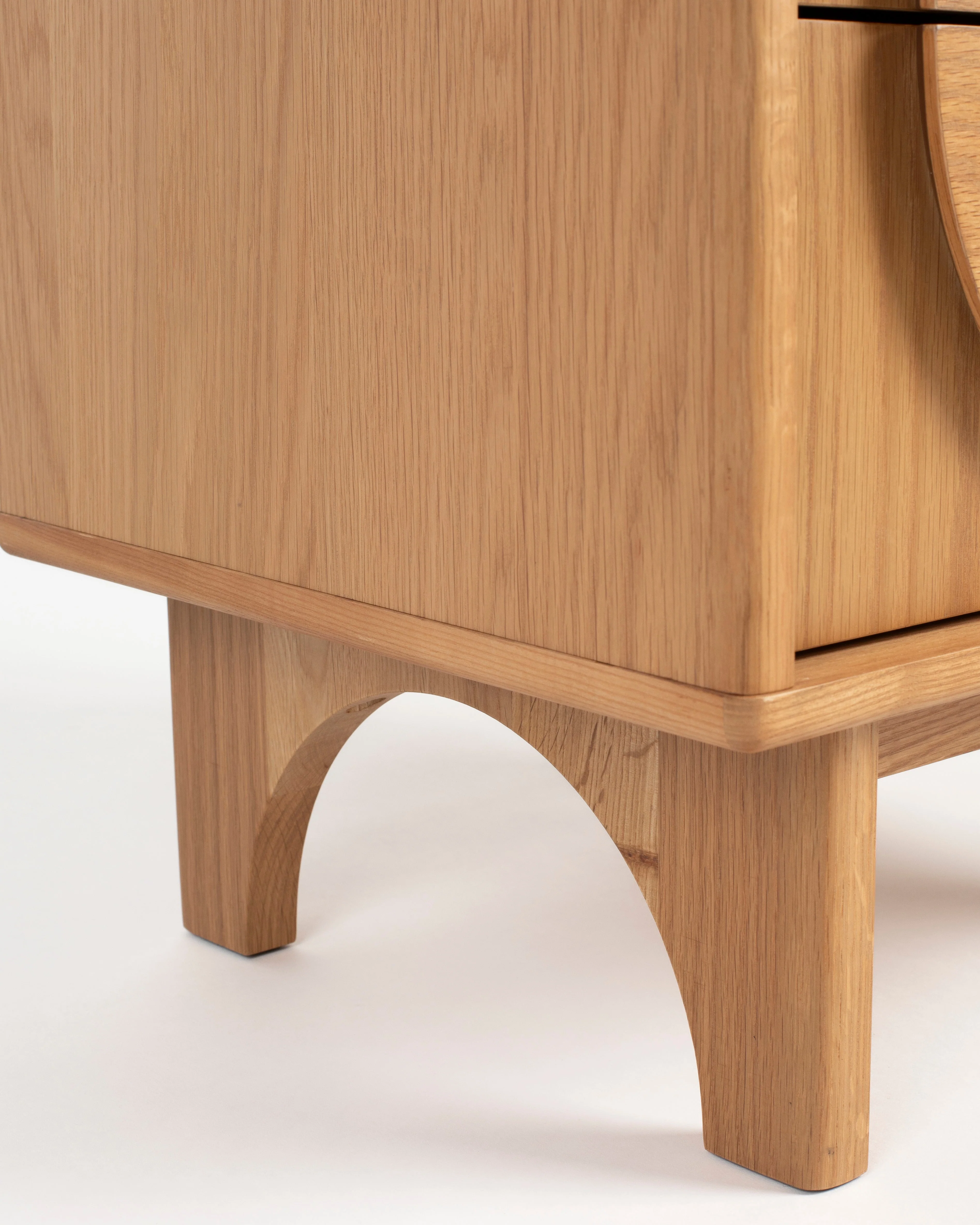 Bedside Table Groove- Natural Oak - Image 4
