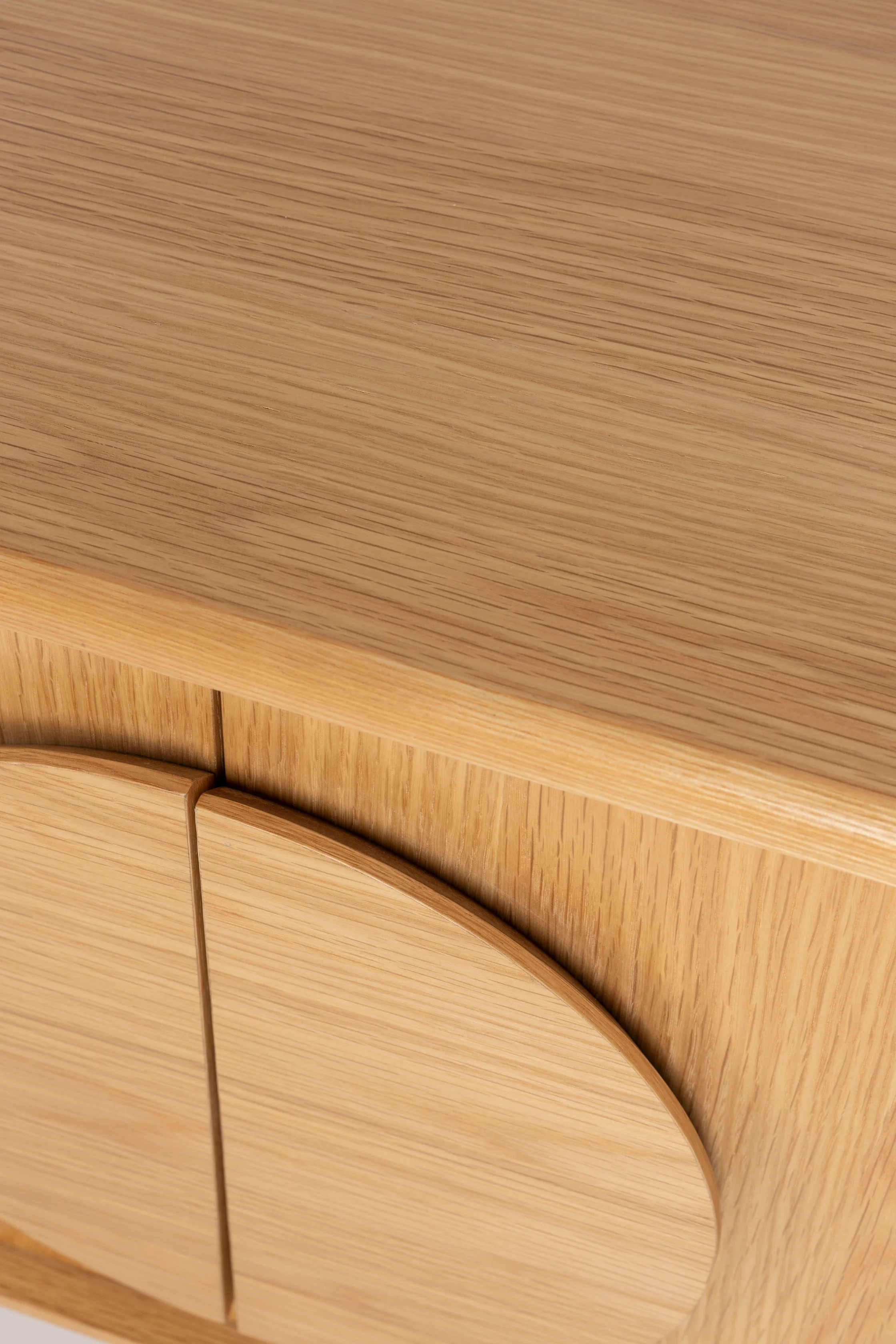 Sideboard Groove 3 Door- Natural Oak - Image 2